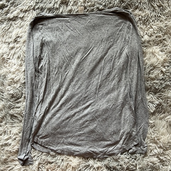 H&M Basic V Neck Long Sleeve Top - Picture 5 of 6